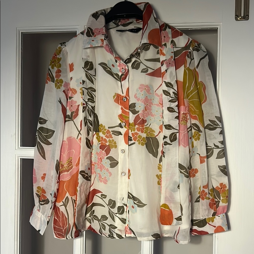 Beautiful Floral Button-Up Blouse